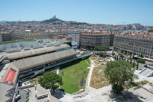 Гостиница Mercure Marseille Centre Vieux Port в Марселе