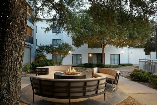 Гостиница Courtyard by Marriott Austin Round Rock в Раунд Рок