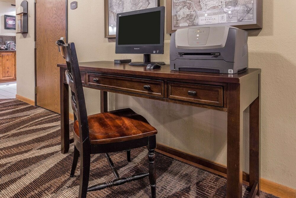 Фото AmericInn by Wyndham New Richmond