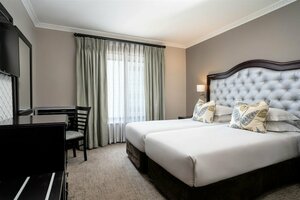 Гостиница Premier Hotel Cape Town
