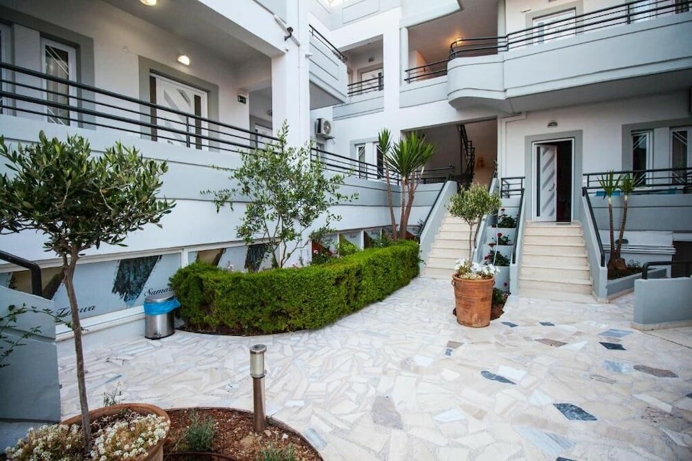 Фото Elia Stalos Apartments