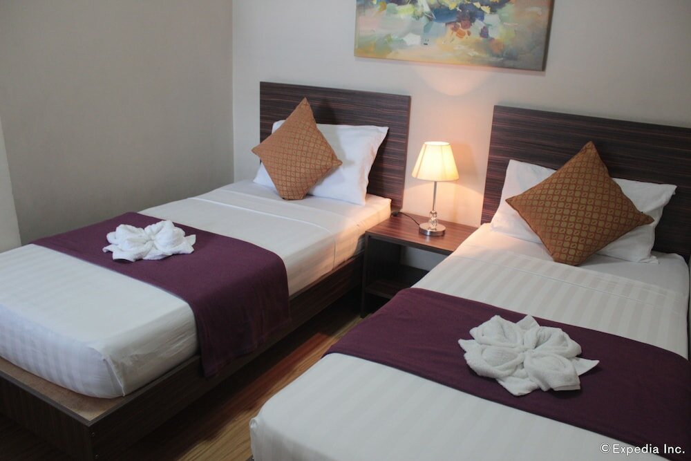 Фото Shaw Residenza Suites