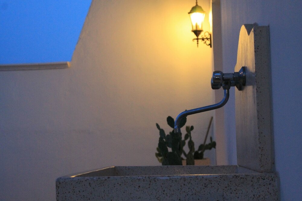 Фото Salenthouse