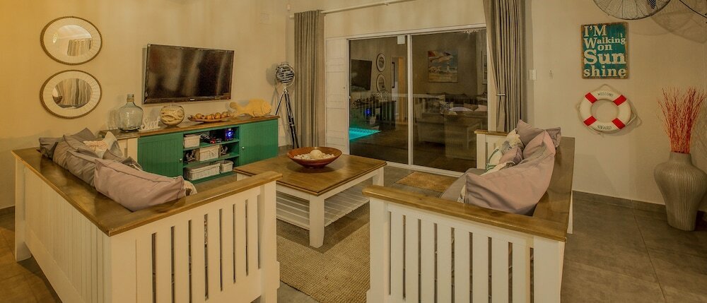 Фото Amanzi Beach House