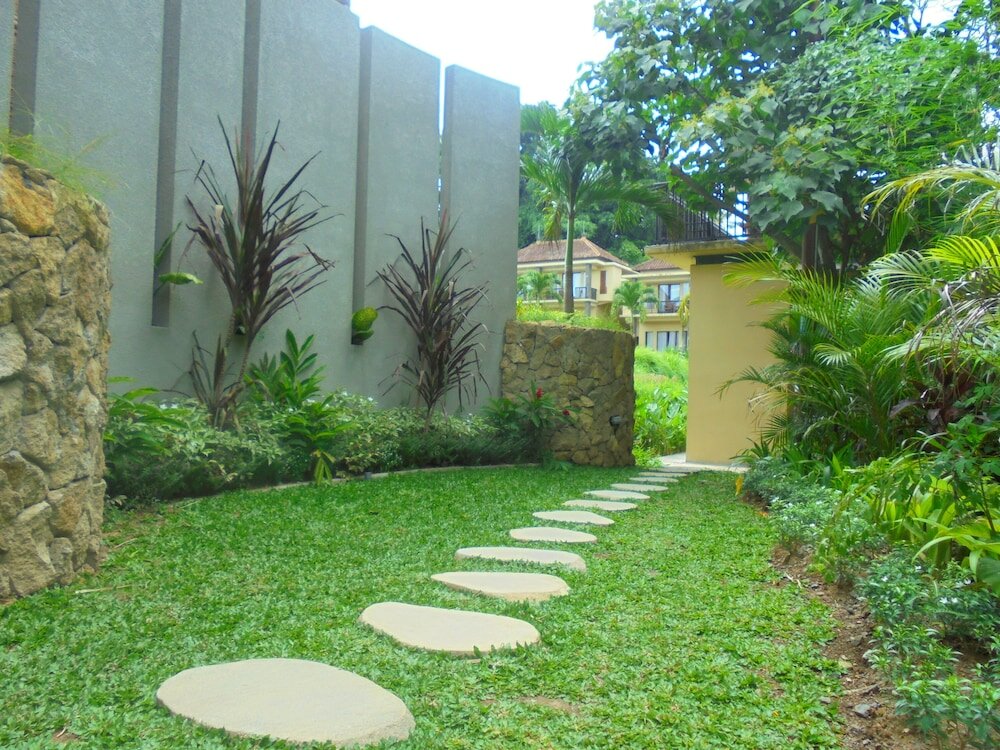 Фото 194778772671