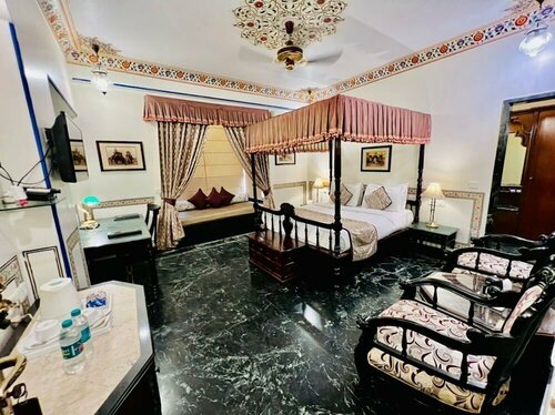 Гостиница Umaid Mahal - A Heritage Style Boutique Hotel в Джайпуре