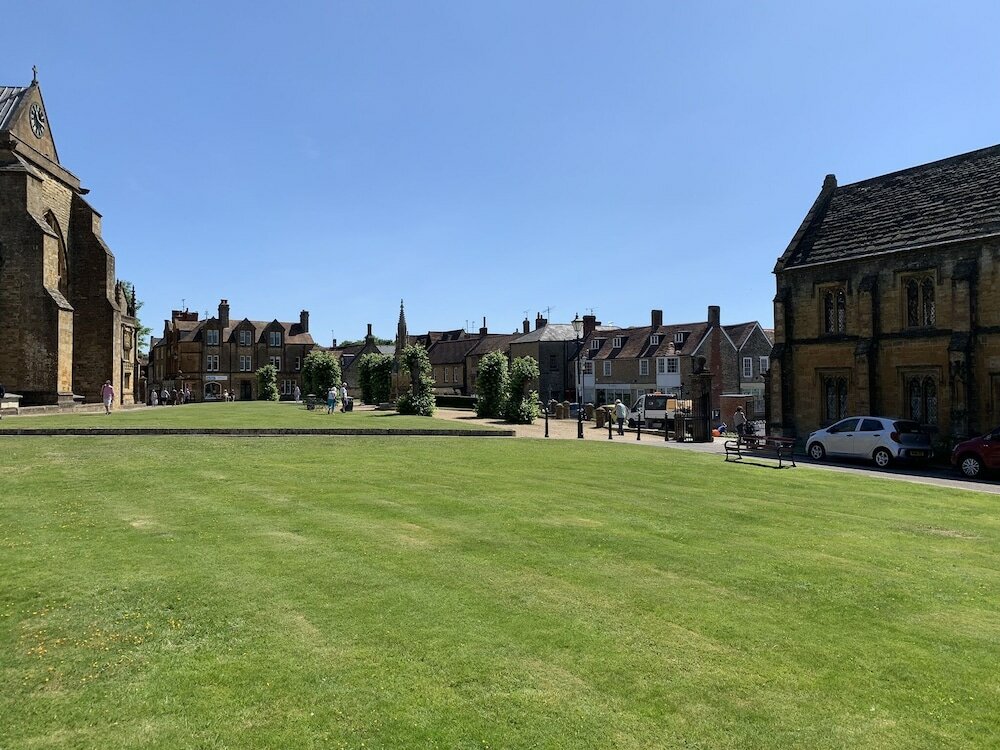 Фото No. 4 Ludbourne Hall