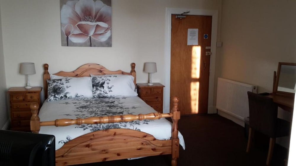 Фото The Waverley Guest House