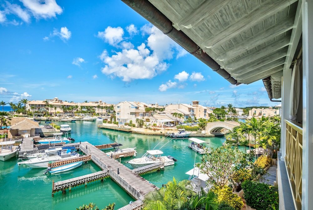 Фото Port St Charles