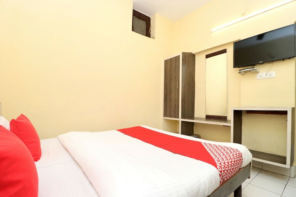 Фото Oyo 30127 Hotel Sabina International