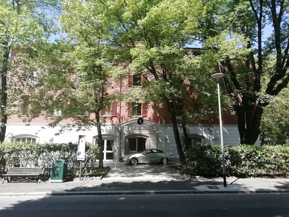 Фото отеля 3