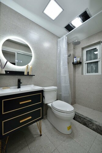 Гостиница Newly Renovated 1bdr Apt Old Shanghai в Шанхае