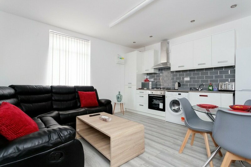 Гостиница Calvin House Apartments в Лидсе