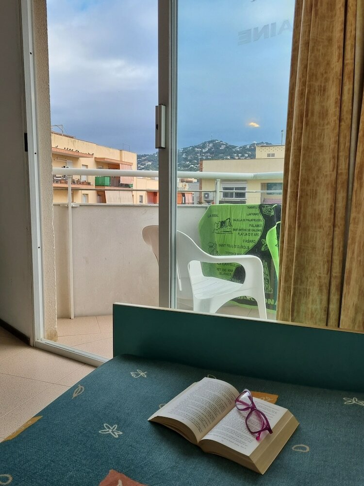 Фото Apartamentos Lloret Sun