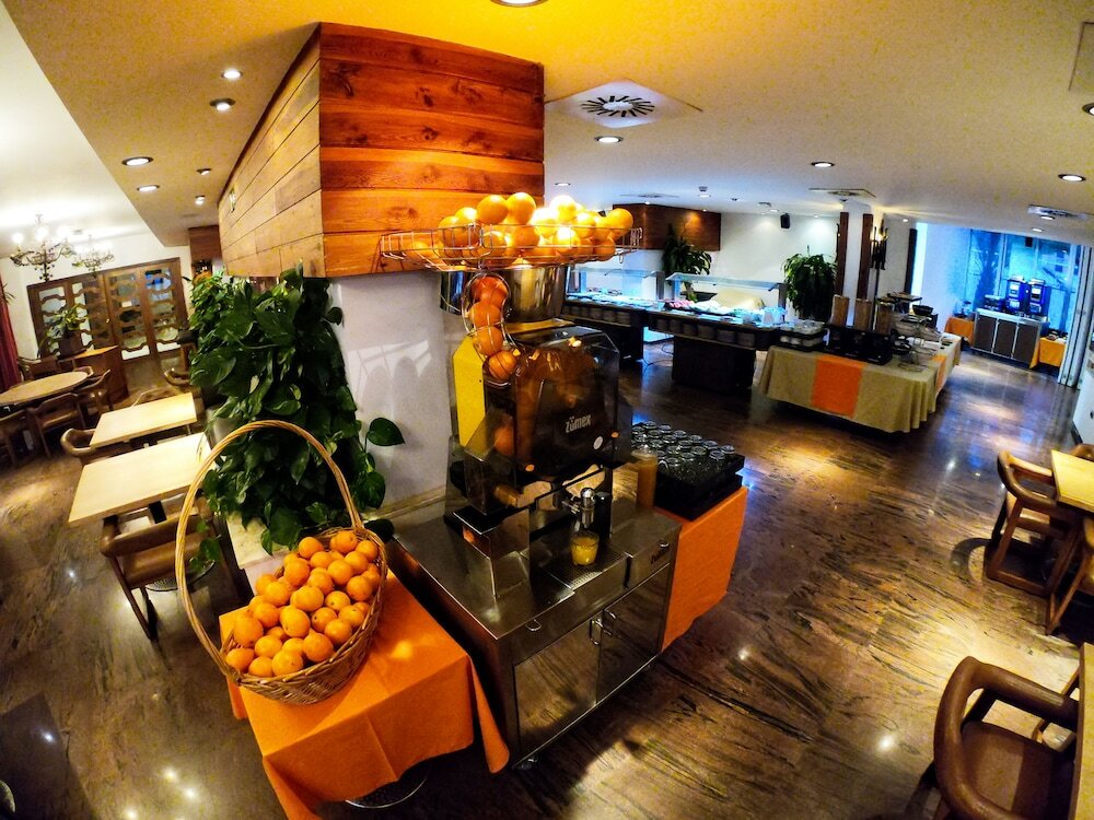 Фото Hotel Apartamentos Bajondillo