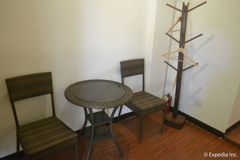 Фото Chateau Beatrice Bed & Breakfast