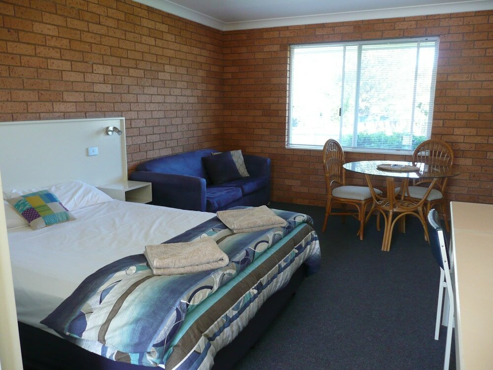 Фото Rosebourne Gardens Motel