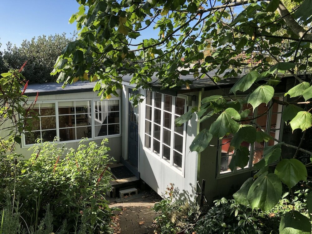 Фото Mount Hobson Apartments