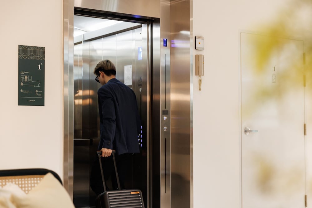 Фото Corridor 2407