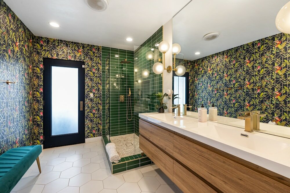 Фото The Beverly