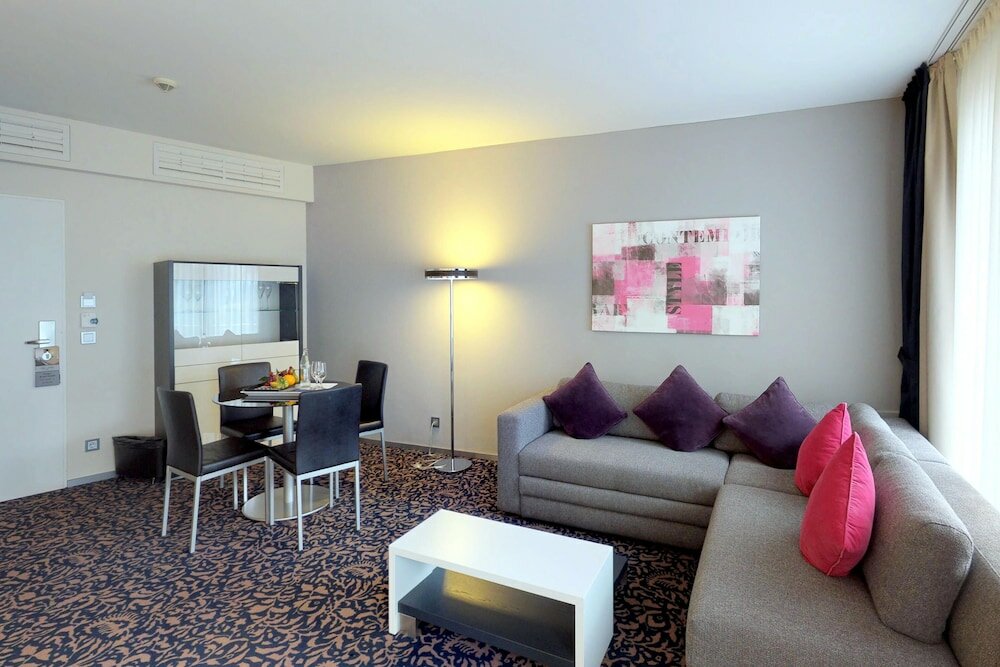 Фото 102559394865