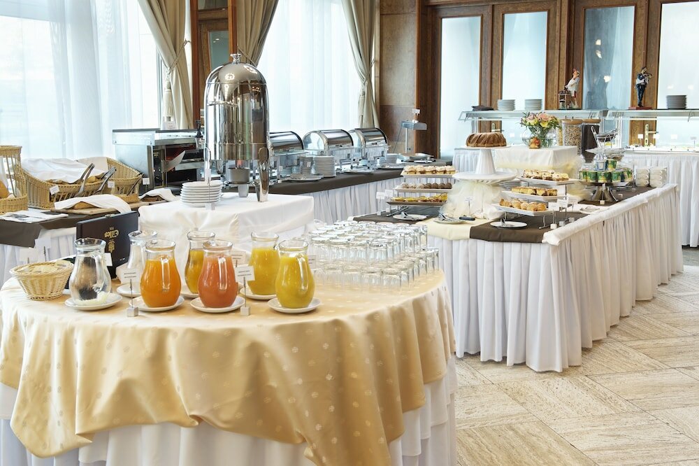 Фото Hotel Devín