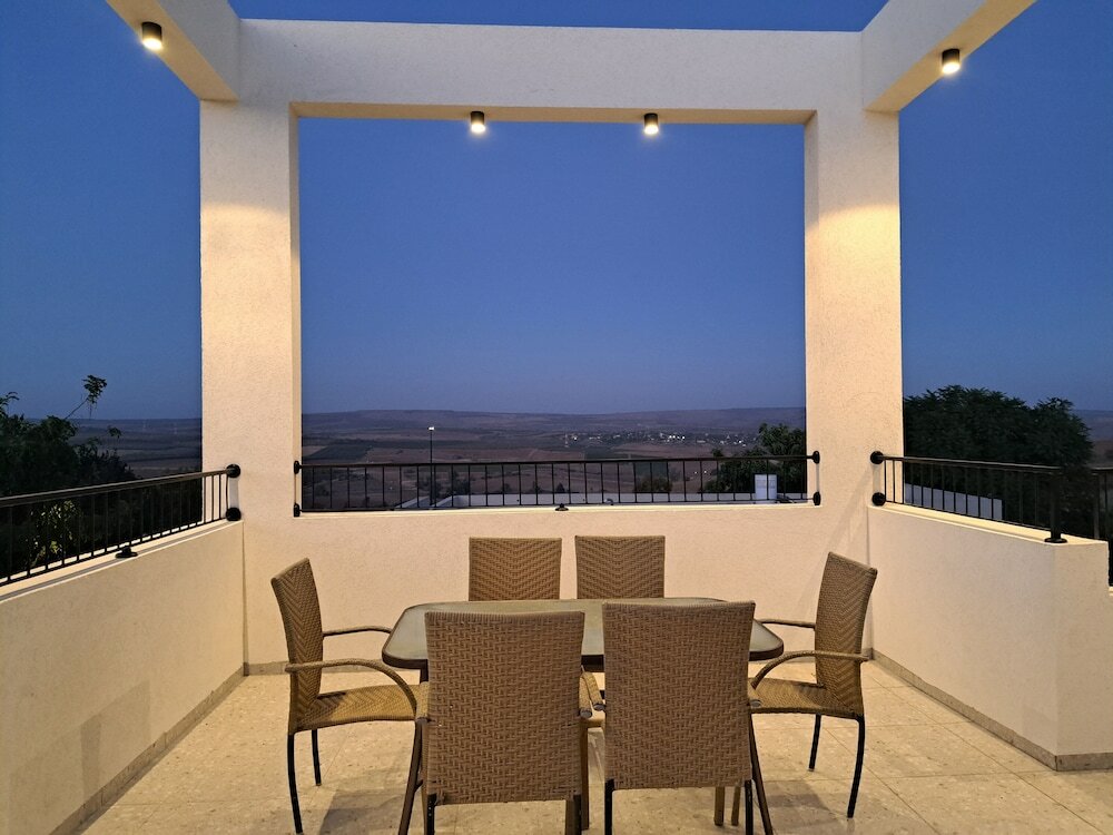 Фото Mount Tabor Home by Sea N' Rent