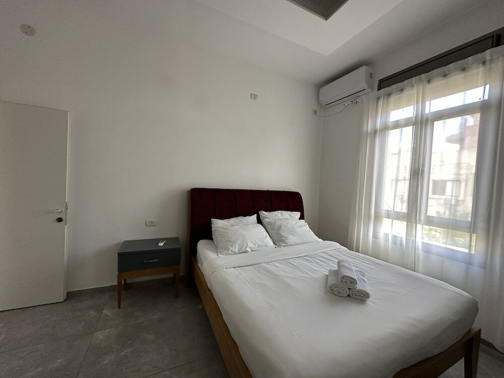 Фото Ha-Yarkon Forty One