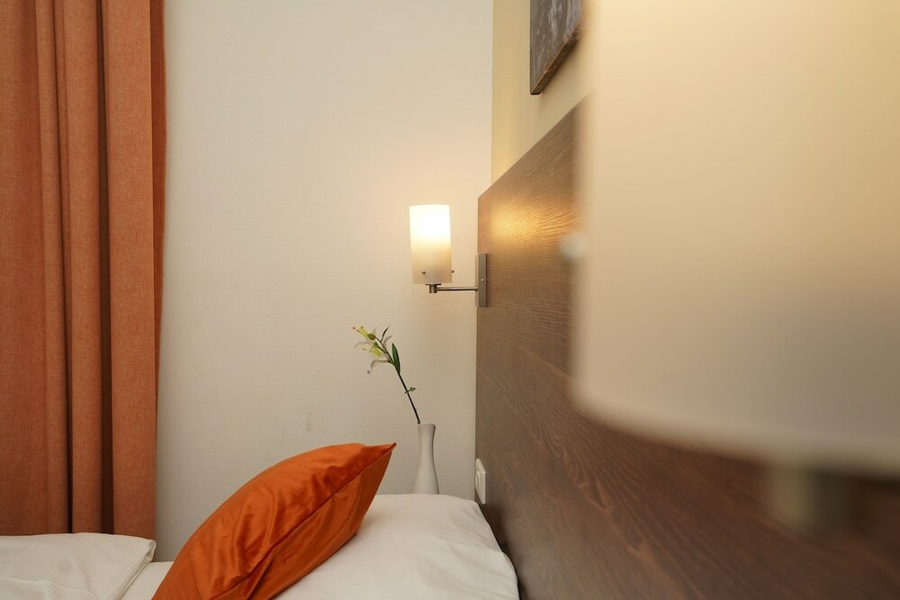 Фото Hotel Little Paris