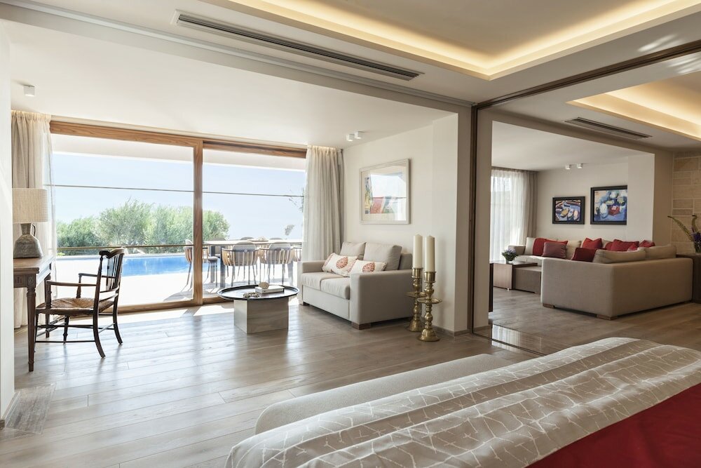 Фото Elounda Mare