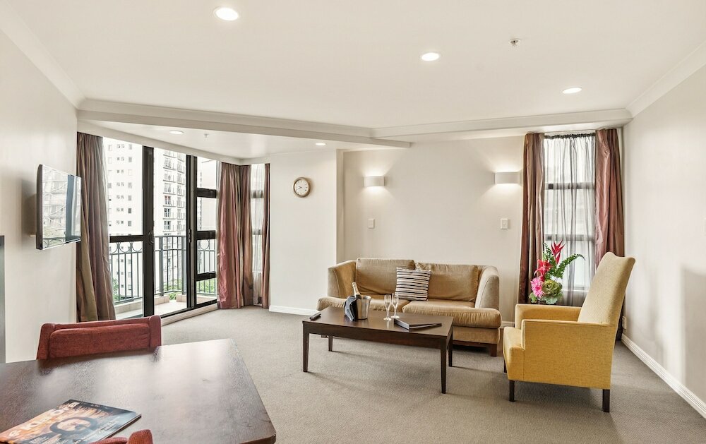 Фото Parkside Hotel & Apartments Auckland