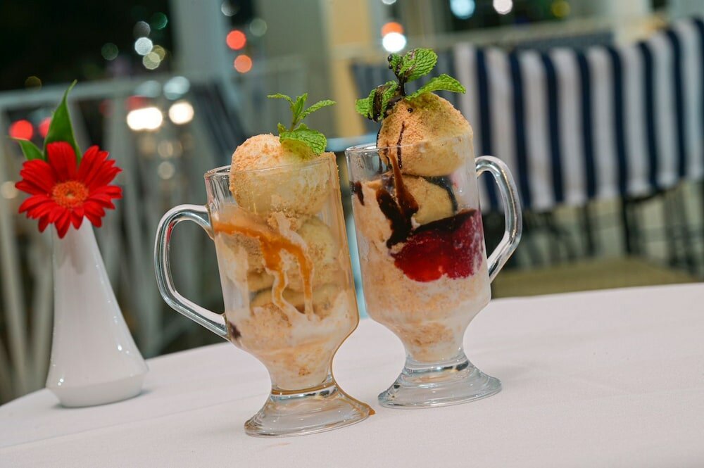 Фото The Balmoral Hotel