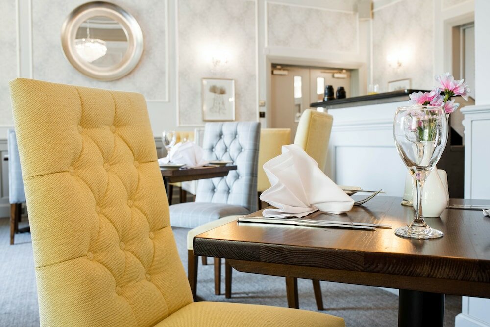 Фото Southcrest Manor Hotel, Bw Signature Collection