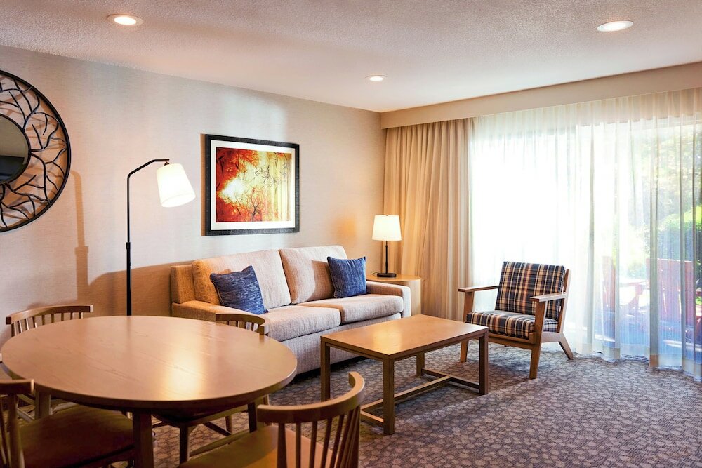 Фото Riverhouse on the Deschutes