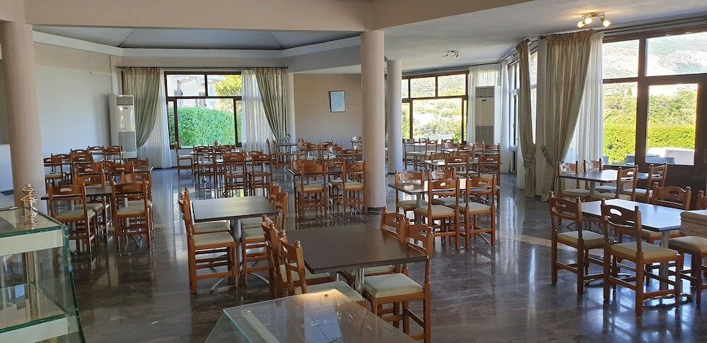 Фото Karavados Beach