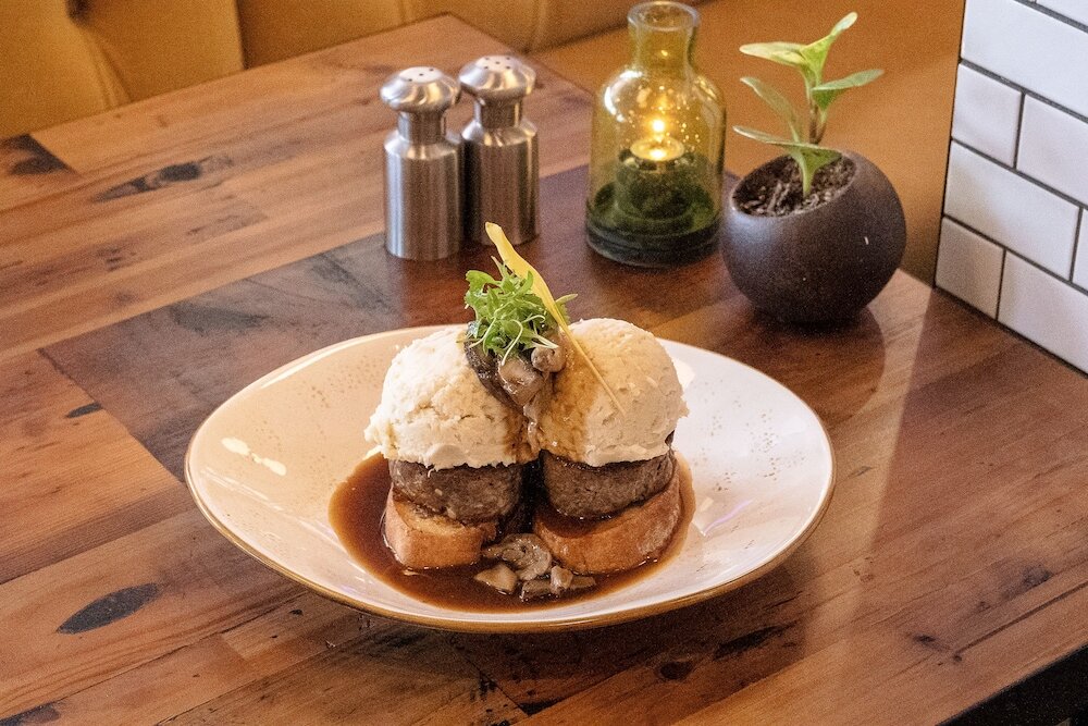 Фото The Grove Hotel