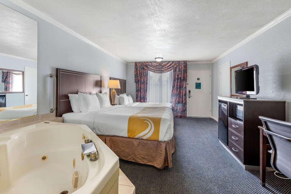 Фото Quality Inn & Suites Buena Park Anaheim