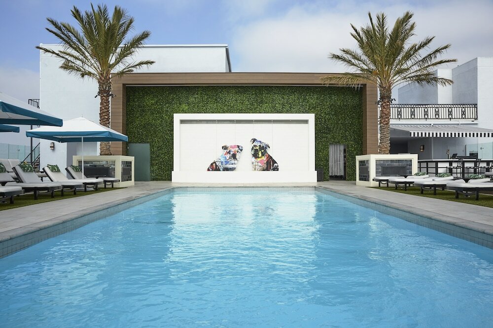 Фото The London West Hollywood Hotel