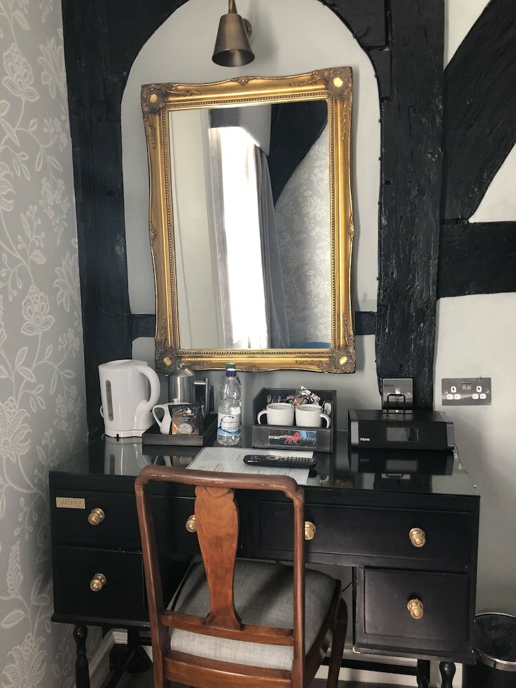 Фото Best Western Red Lion Hotel