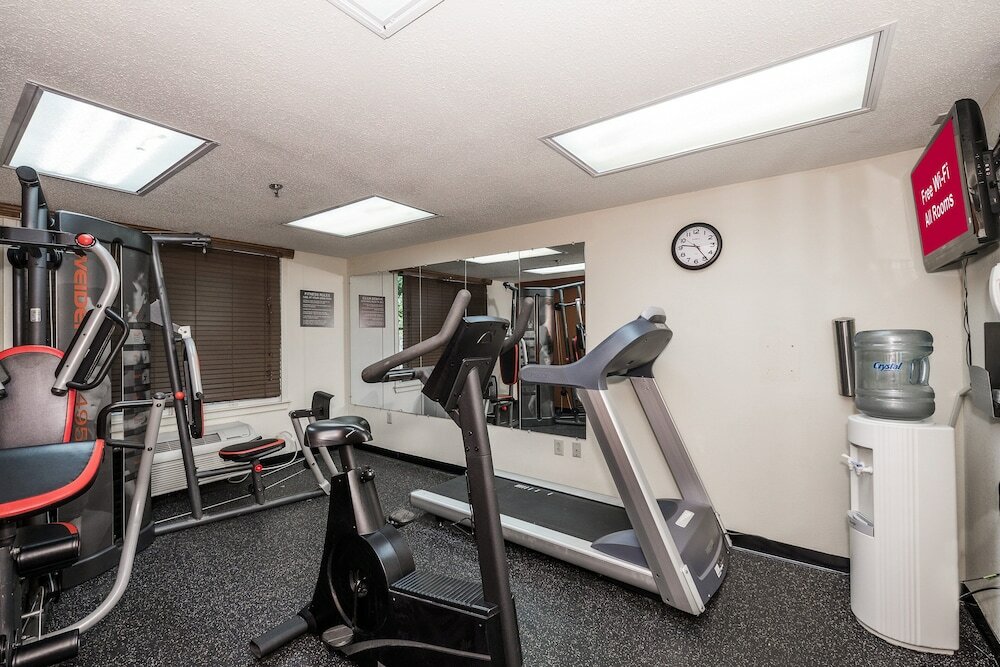 Фото Red Roof Inn & Suites Stafford