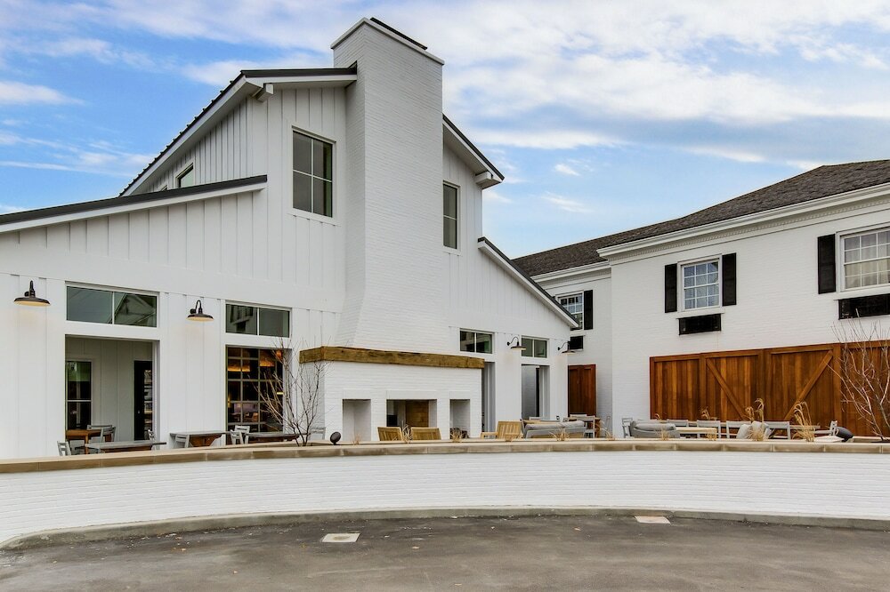 Фото The Campbell House Lexington, Curio Collection by Hilton