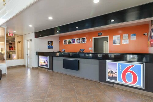 Гостиница Motel 6 Claremont, Ca