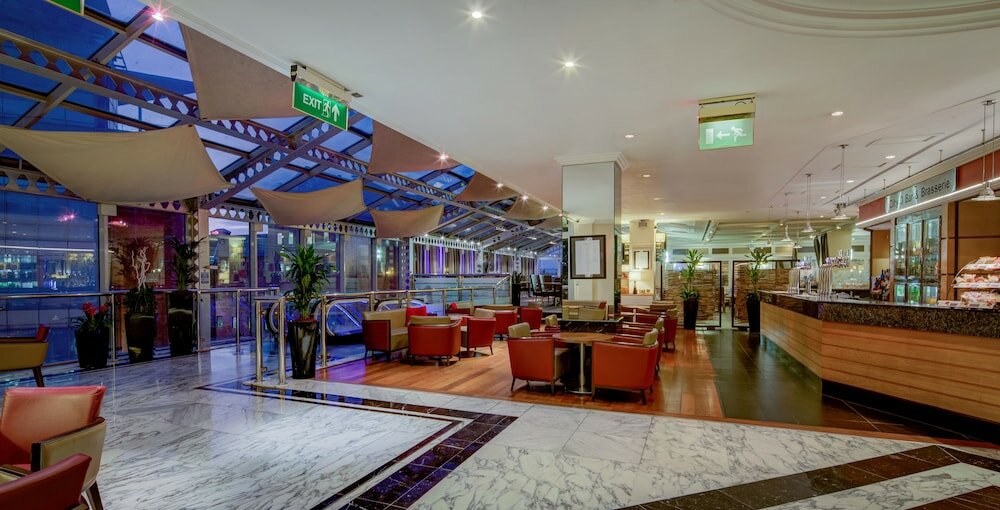 Фото Hilton Leeds City