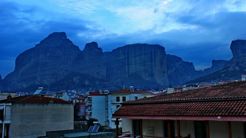 Фото Famissi Hotel