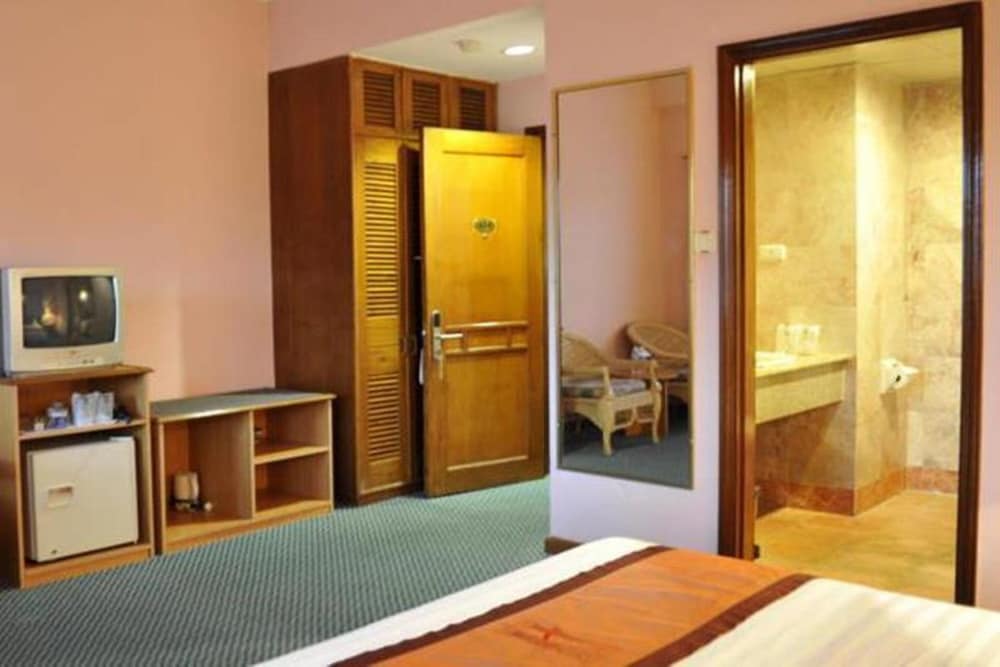 Фото Hanoi Heritage Hotel