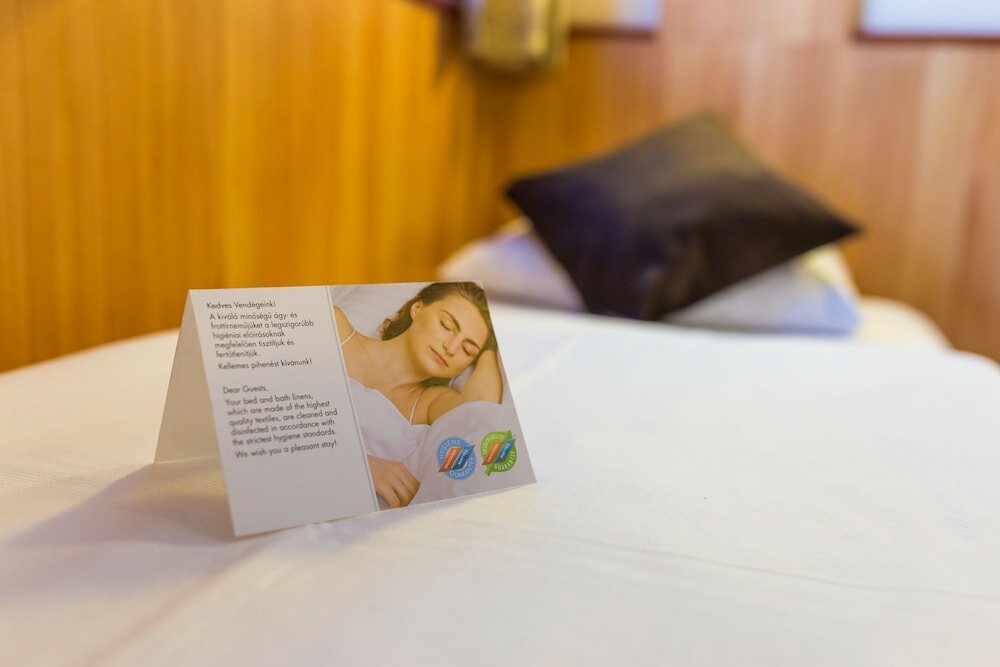 Фото Fortuna Boat Hotel