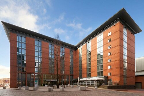 Гостиница Hilton Garden Inn Birmingham Brindleyplace в Бирмингеме