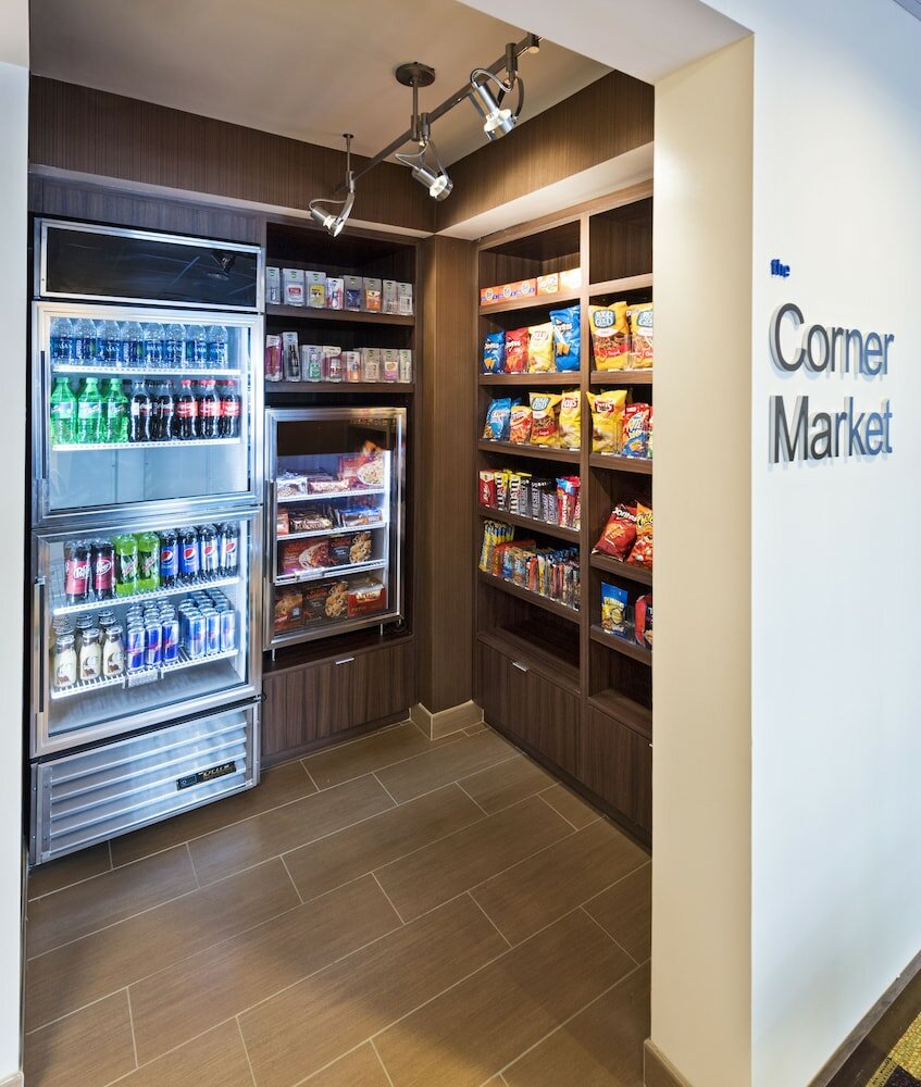 Фото Fairfield Inn & Suites by Marriott Atlanta Buckhead