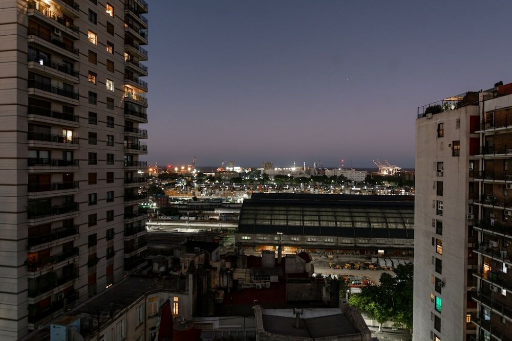 Фото Feir's Park Hotel & Rooftop