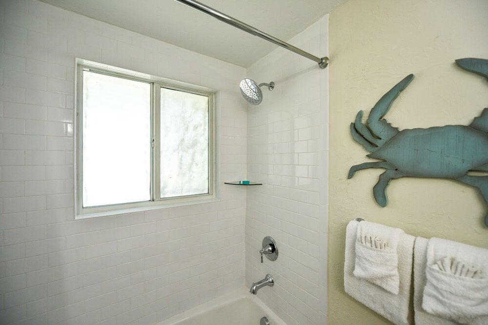 Фото Tropical Breeze Resort